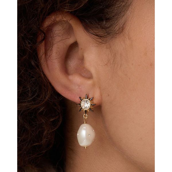 18K Yellow Gold Plated Vintage Shimmer Pearl Drop Earrings Image 2 Gray's Jewelers Bespoke Saint James, NY