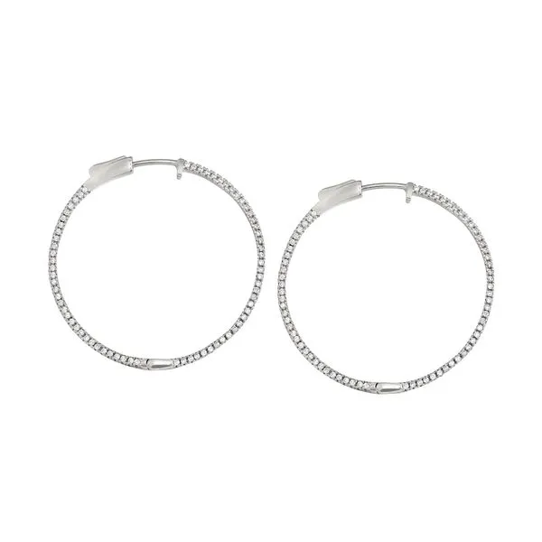 Kelly Waters Charm Gray's Jewelers Bespoke Saint James, NY