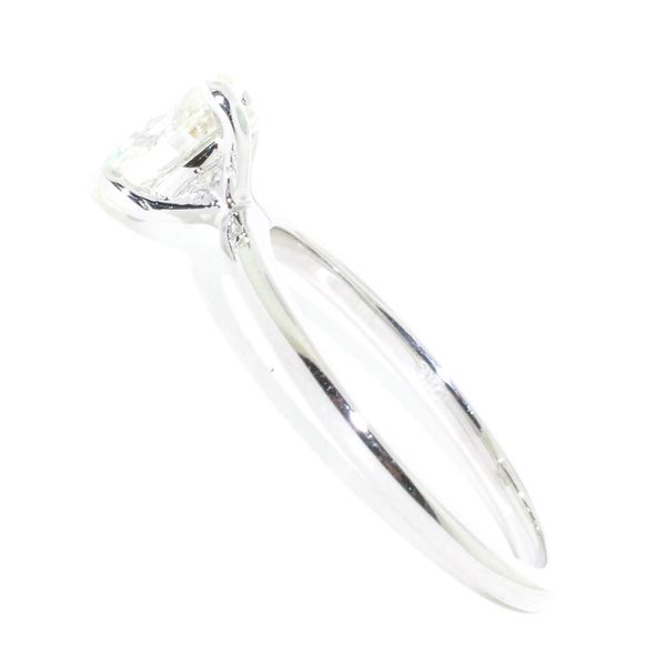 14KT White Gold 1.11CT VS1 J Colour Oval Shape Diamond Solitaire Engagement Ring. Image 2 Graziella Fine Jewellery Oshawa, ON
