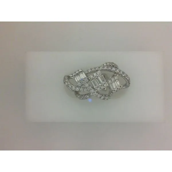 Earrings Griner Jewelry Co. Moultrie, GA