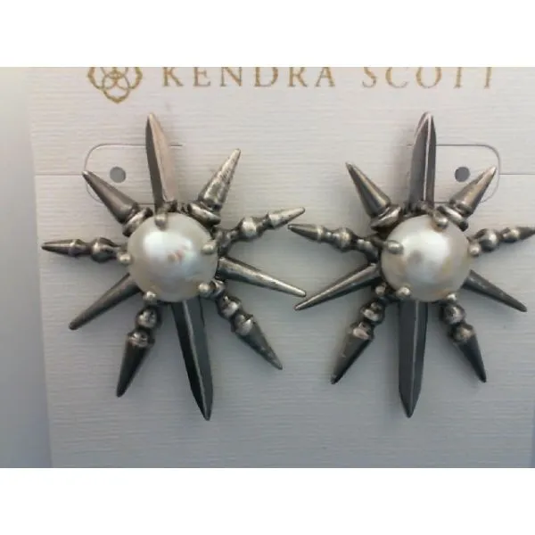 Earrings Griner Jewelry Co. Moultrie, GA