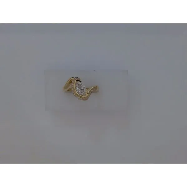 Complete Engagement Ring Gysbers Jewelry Waupun, WI