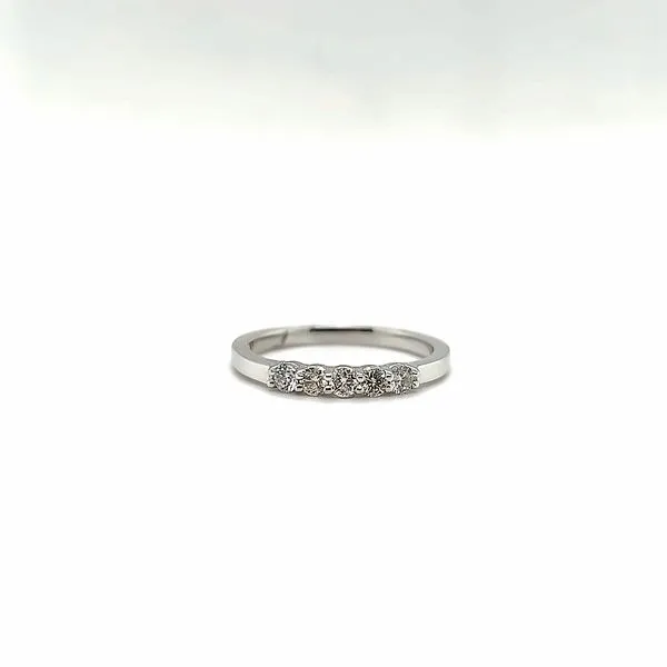 Diamond Anniversary Band