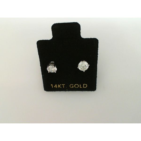 Diamond Earrings Gysbers Jewelry Waupun, WI
