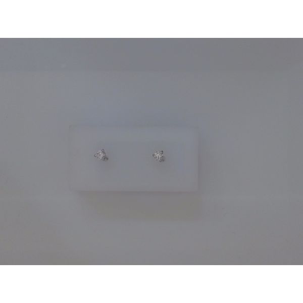 Diamond Earrings Gysbers Jewelry Waupun, WI