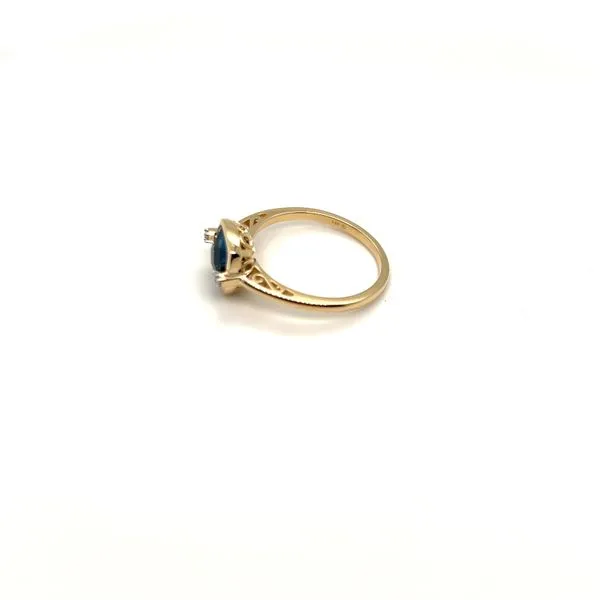 Gemstone Fashion Ring Image 3 Gysbers Jewelry Waupun, WI