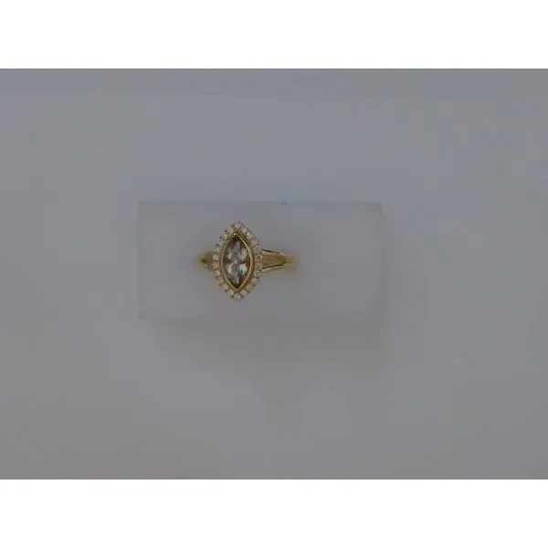 Gemstone Fashion Ring Gysbers Jewelry Waupun, WI
