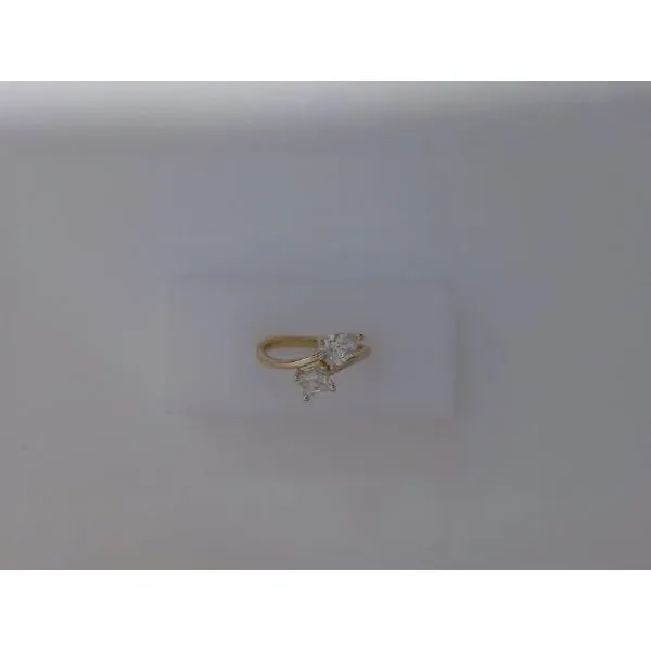 Women's Gold Fashion Ring Gysbers Jewelry Waupun, WI