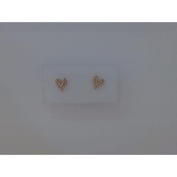 Gold Earrings Gysbers Jewelry Waupun, WI