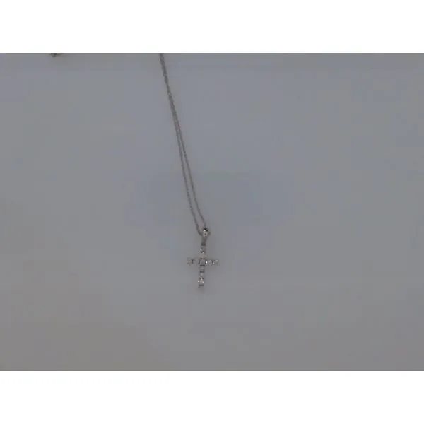 Gold Necklace Gysbers Jewelry Waupun, WI