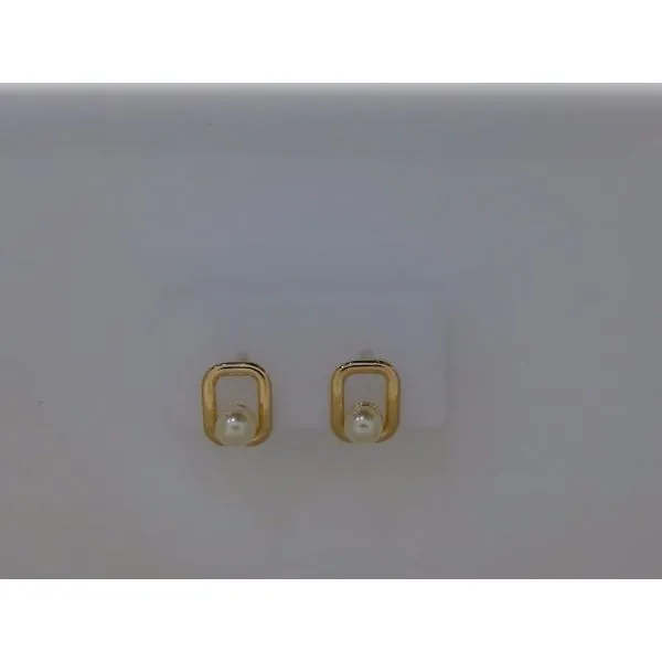 Gold Plated Earrings Gysbers Jewelry Waupun, WI