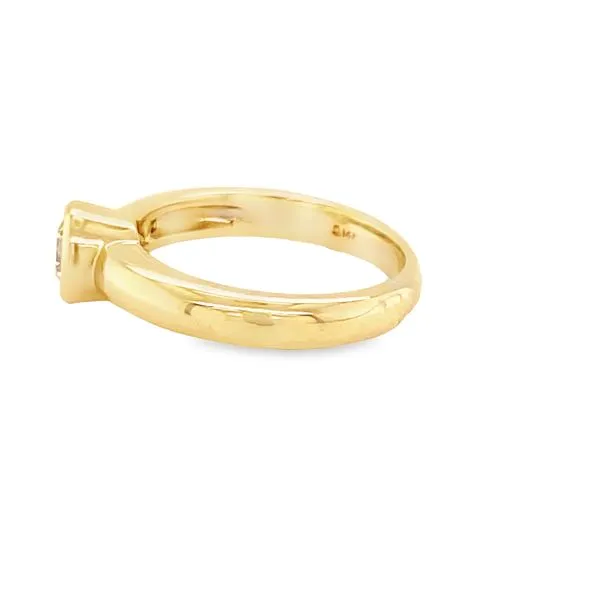 14K YG BEZEL SET ENGAGEMENT RING