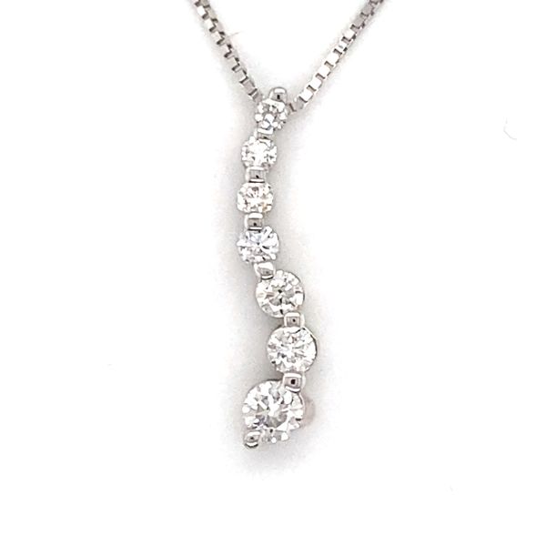 Pendant Hannoush Jewelers, Inc. Albany, NY