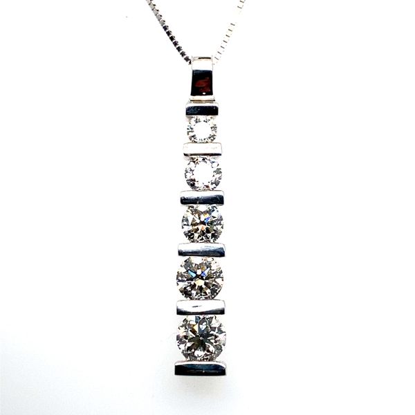 Pendant Hannoush Jewelers, Inc. Albany, NY