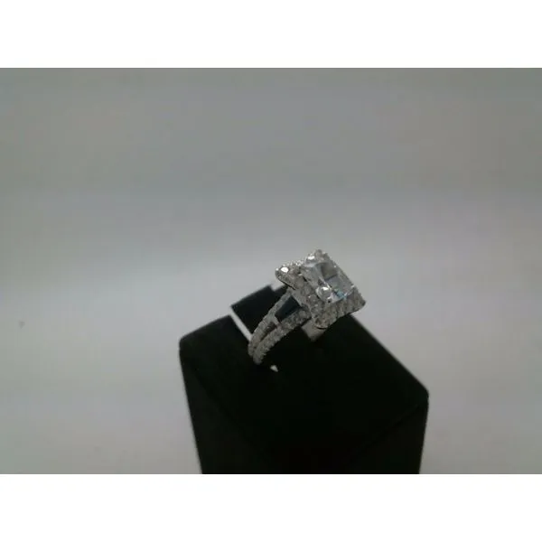 Ring Harkleroad Diamonds & Fine Jewelers Savannah, GA