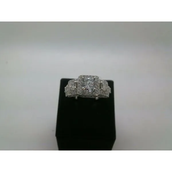 Ring Harkleroad Diamonds & Fine Jewelers Savannah, GA