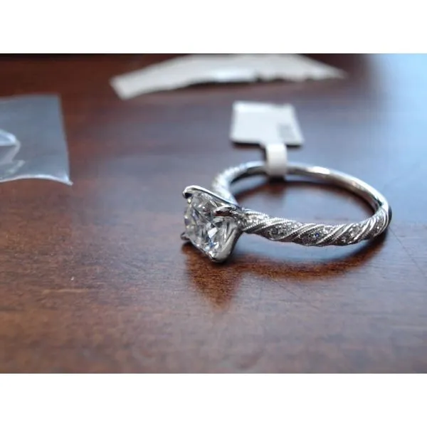 Ring Harkleroad Diamonds & Fine Jewelers Savannah, GA
