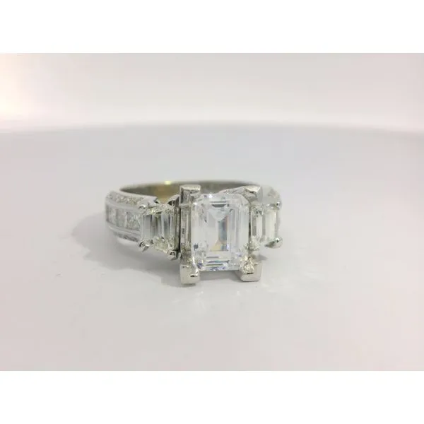 Ring Harkleroad Diamonds & Fine Jewelers Savannah, GA