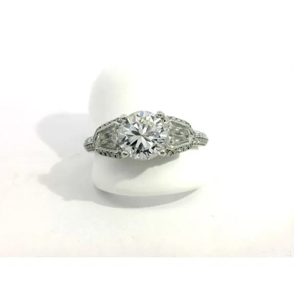 Ring Harkleroad Diamonds & Fine Jewelers Savannah, GA