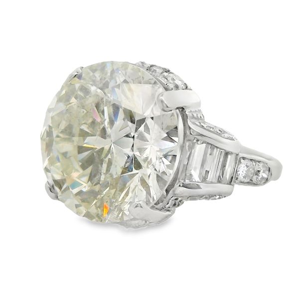 Ring Harkleroad Diamonds & Fine Jewelers Savannah, GA