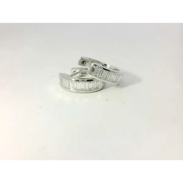 Earrings Harkleroad Diamonds & Fine Jewelers Savannah, GA