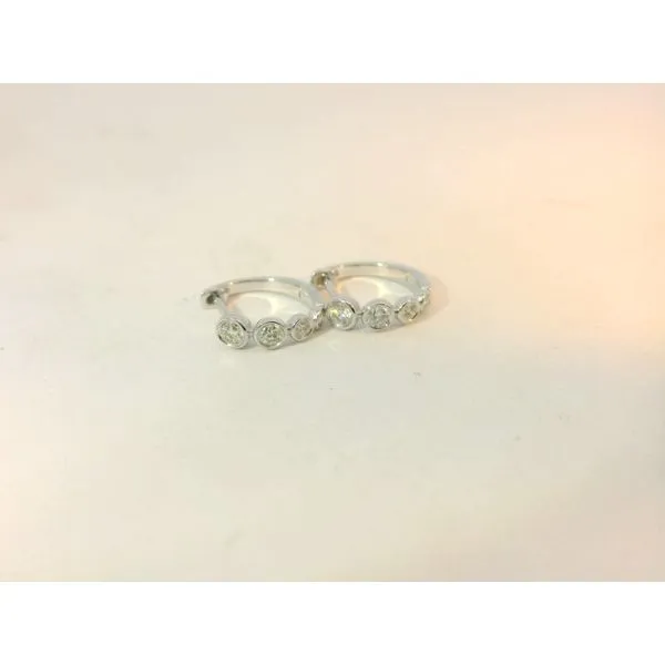 Earrings Harkleroad Diamonds & Fine Jewelers Savannah, GA