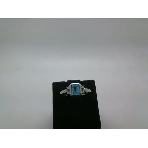 Fashion Ring Harkleroad Diamonds & Fine Jewelers Savannah, GA