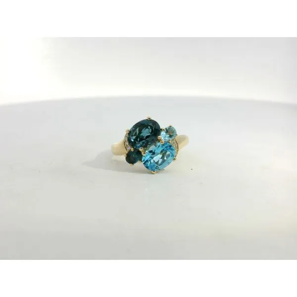 Fashion Ring Harkleroad Diamonds & Fine Jewelers Savannah, GA