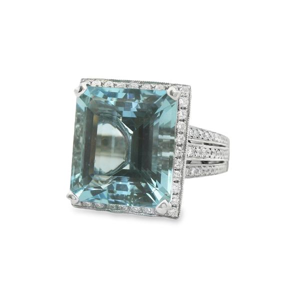 Fashion Ring Harkleroad Diamonds & Fine Jewelers Savannah, GA
