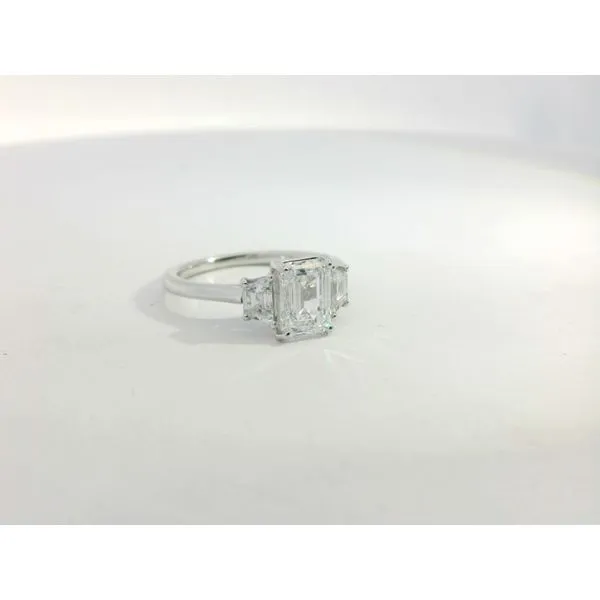 Lab Diamond Engagement Ring Harkleroad Diamonds & Fine Jewelers Savannah, GA