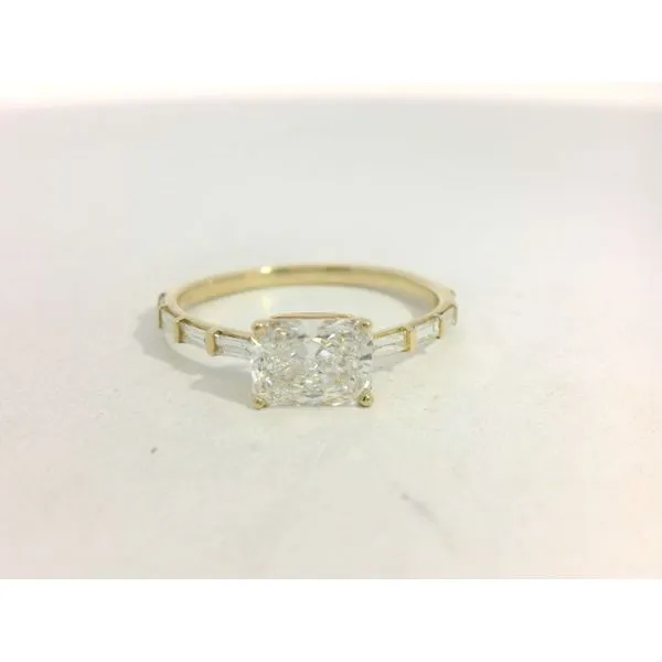 Lab Diamond Engagement Ring