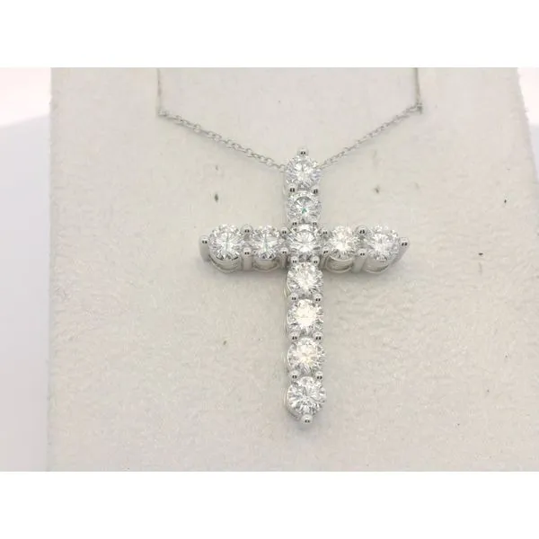 Lab Diamond Necklace Harkleroad Diamonds & Fine Jewelers Savannah, GA
