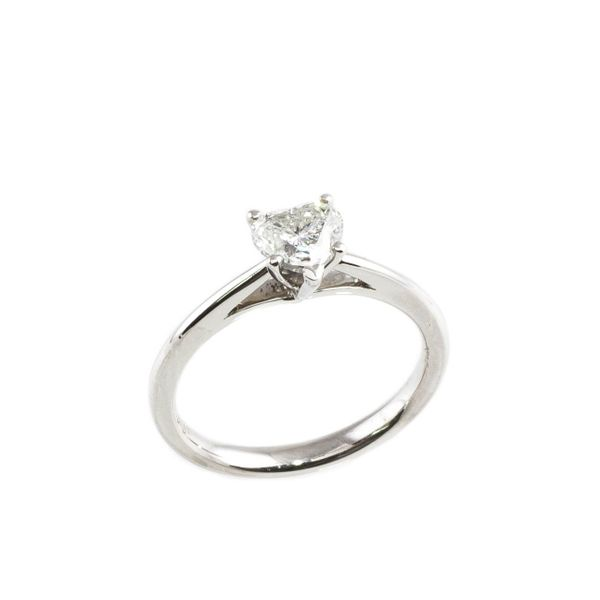 14KT White Gold Custom Made Heart Shaped 0.68ctw Diamond Solitaire Ring Harmony Jewellers Grimsby, ON