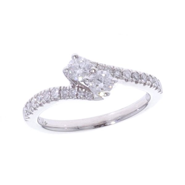 14KT White Gold 0.66ctw Diamond Estate Engagement Ring Harmony Jewellers Grimsby, ON