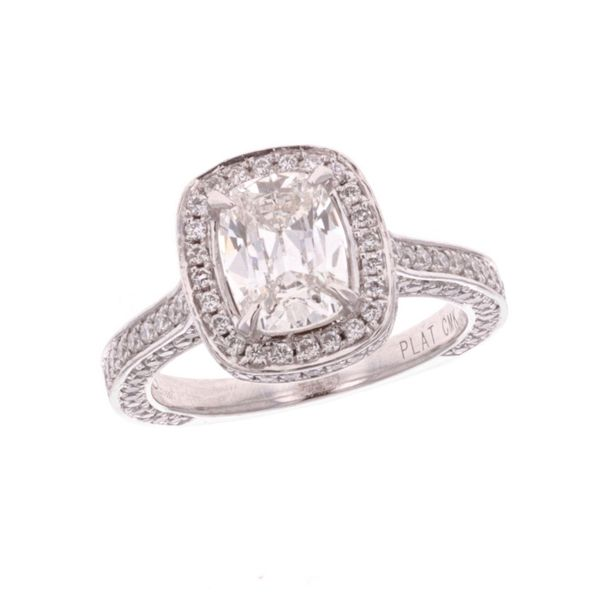 Platinum 2.04ctw Diamond Estate Engagement Ring Harmony Jewellers Grimsby, ON