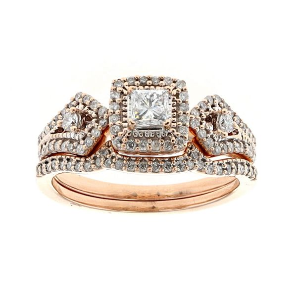 14KT Rose Gold 0.64ctw Diamond Estate Engagement Ring & Matching Band Harmony Jewellers Grimsby, ON