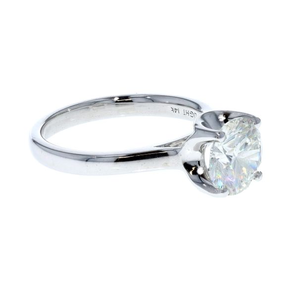 14KT White Gold 2.01ctw Diamond Solitaire Estate Engagement Ring Image 2 Harmony Jewellers Grimsby, ON