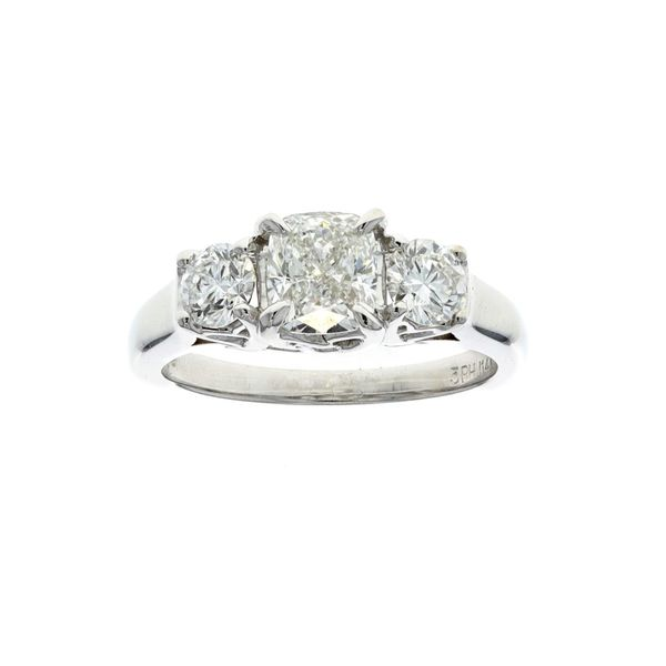 14KT White Gold 1.61ctw Canadian Diamond Estate Engagement Ring Harmony Jewellers Grimsby, ON