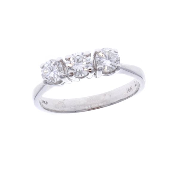 14KT White Gold 0.80ctw Diamond Estate Trinity Ring Harmony Jewellers Grimsby, ON