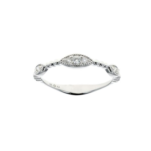 14KT White Gold 0.11ctw Diamond Band Harmony Jewellers Grimsby, ON