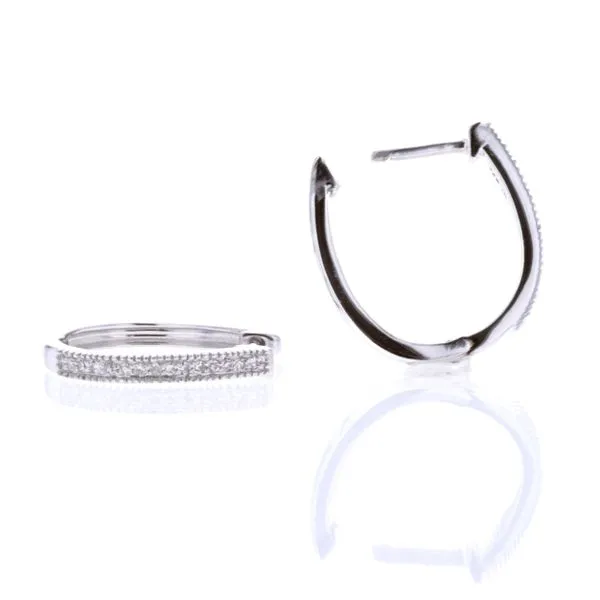 14KT White Gold Oval Hoop 0.10ctw Diamond Estate Earrings Harmony Jewellers Grimsby, ON