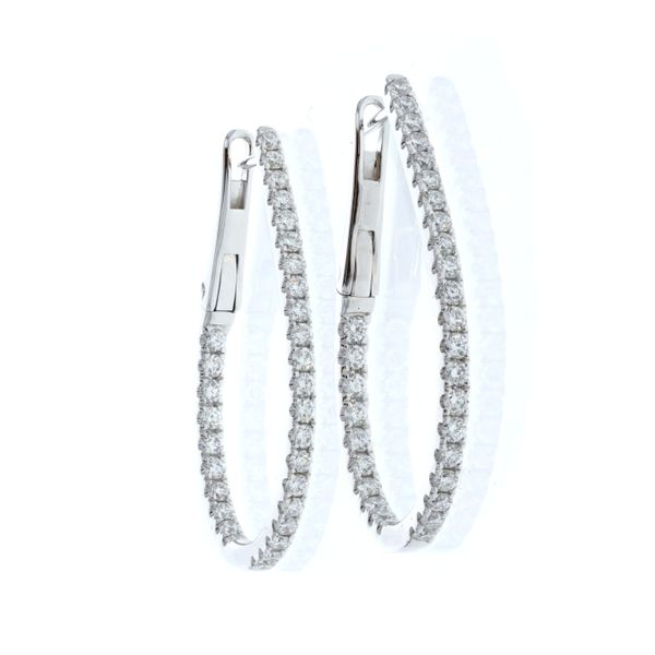 18KT White Gold 1.01ctw Diamond Hoop Earrings Harmony Jewellers Grimsby, ON
