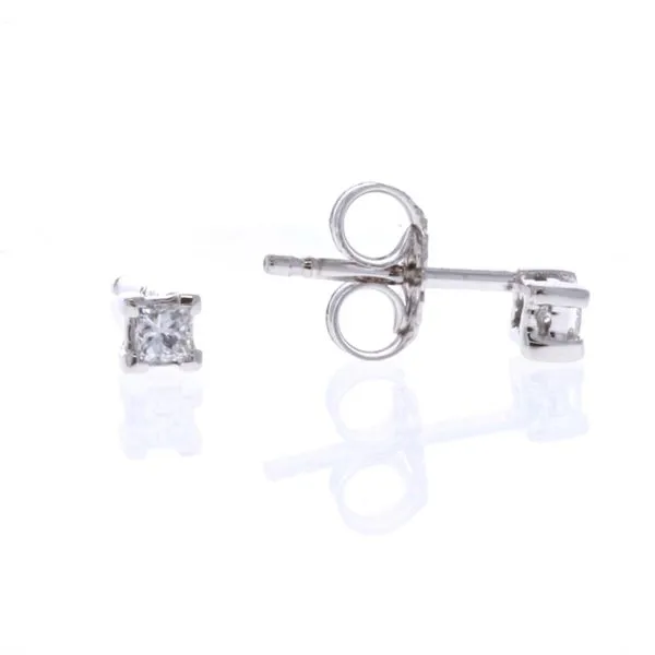 10KT White Gold Canadian Diamond 0.12ctw Stud Earrings Harmony Jewellers Grimsby, ON