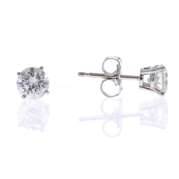 14KT White Gold 0.90ctw Diamond Stud Earrings Harmony Jewellers Grimsby, ON