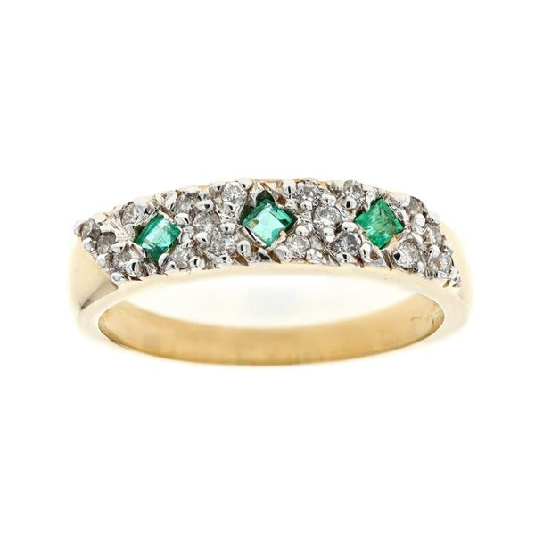10KT Yellow Gold Emerald and 0.22ctw Diamond Ring Harmony Jewellers Grimsby, ON