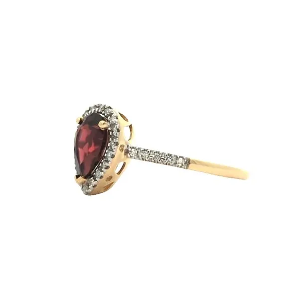 14KT Yellow Gold Garnet and Diamond Ring Image 2 Harmony Jewellers Grimsby, ON