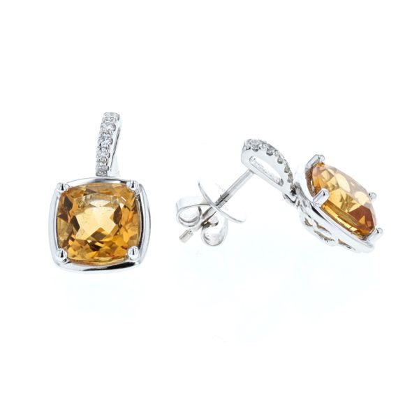 18KT White Gold Citrine and 0.12ctw Diamond Stud Earrings Harmony Jewellers Grimsby, ON