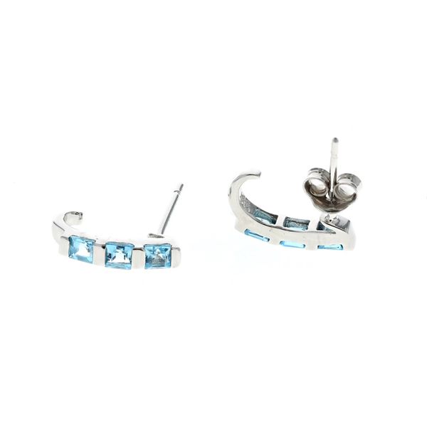 10KT White Gold Blue Topaz Stud Earrings Harmony Jewellers Grimsby, ON