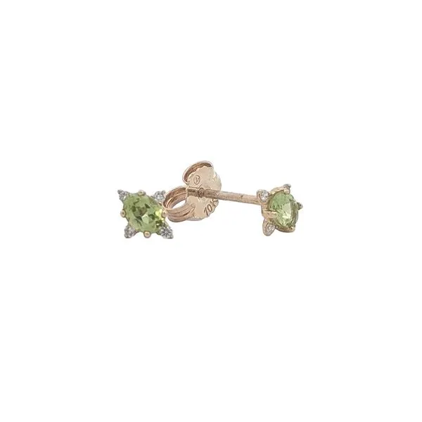 10KT Yellow Gold Peridot and 0.04ctw Diamond Stud Earrings Harmony Jewellers Grimsby, ON