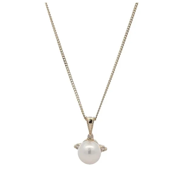 10KT Yellow Gold Pearl and 0.03ctw Diamond 18
